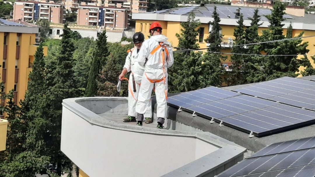 Perugia, intervento in quota con relining